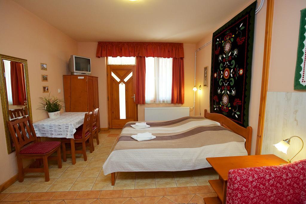 Royal Apartman Hajdúszoboszló Exterior foto