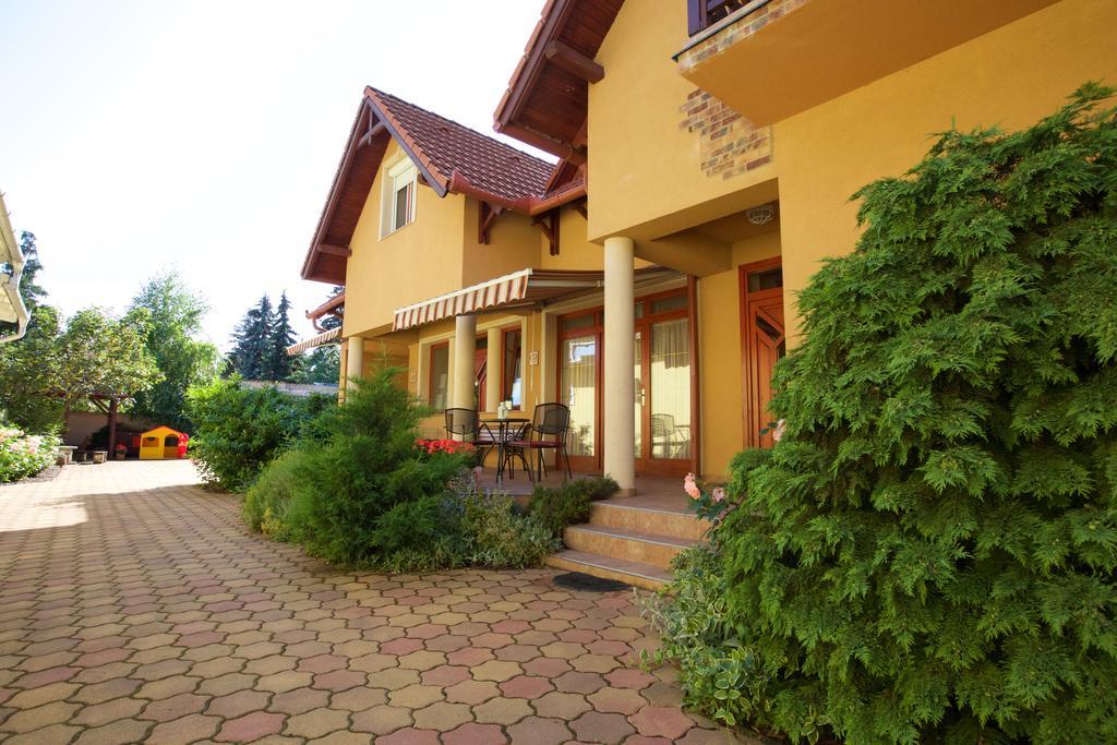 Royal Apartman Hajdúszoboszló Exterior foto