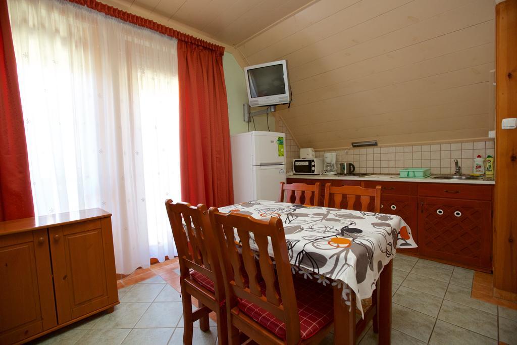 Royal Apartman Hajdúszoboszló Exterior foto
