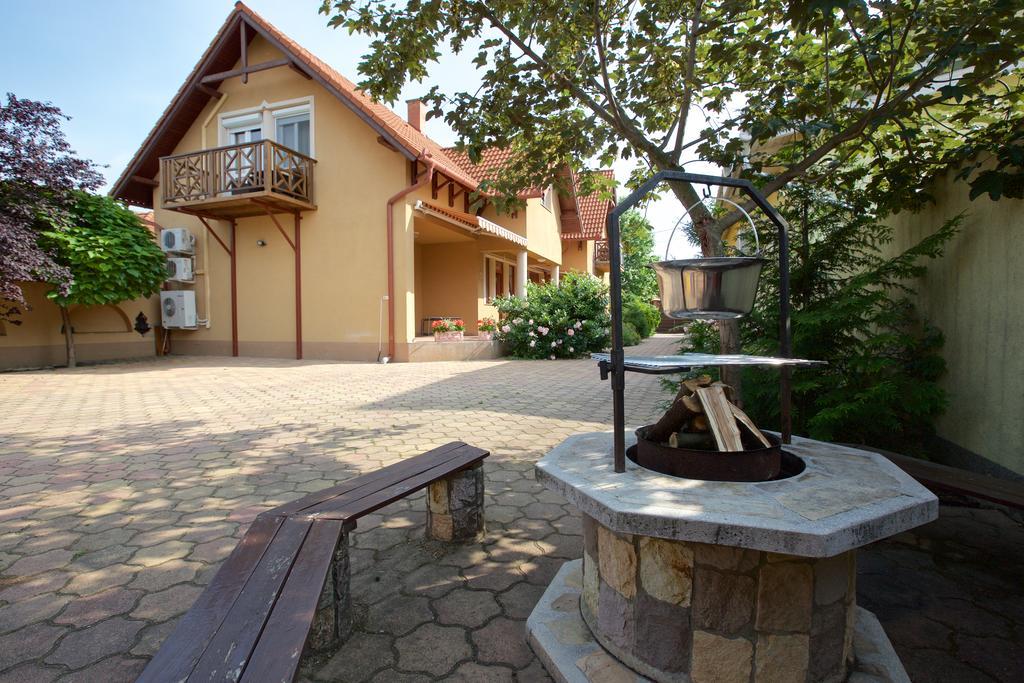 Royal Apartman Hajdúszoboszló Exterior foto
